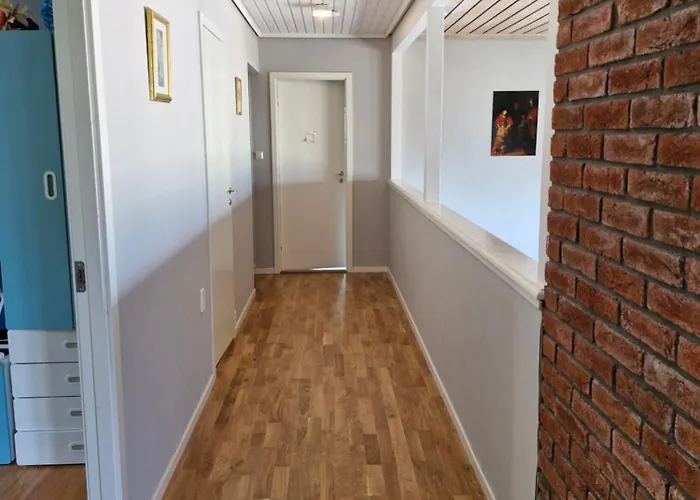 Villa Beautiful With Amazing View In Bergen. *